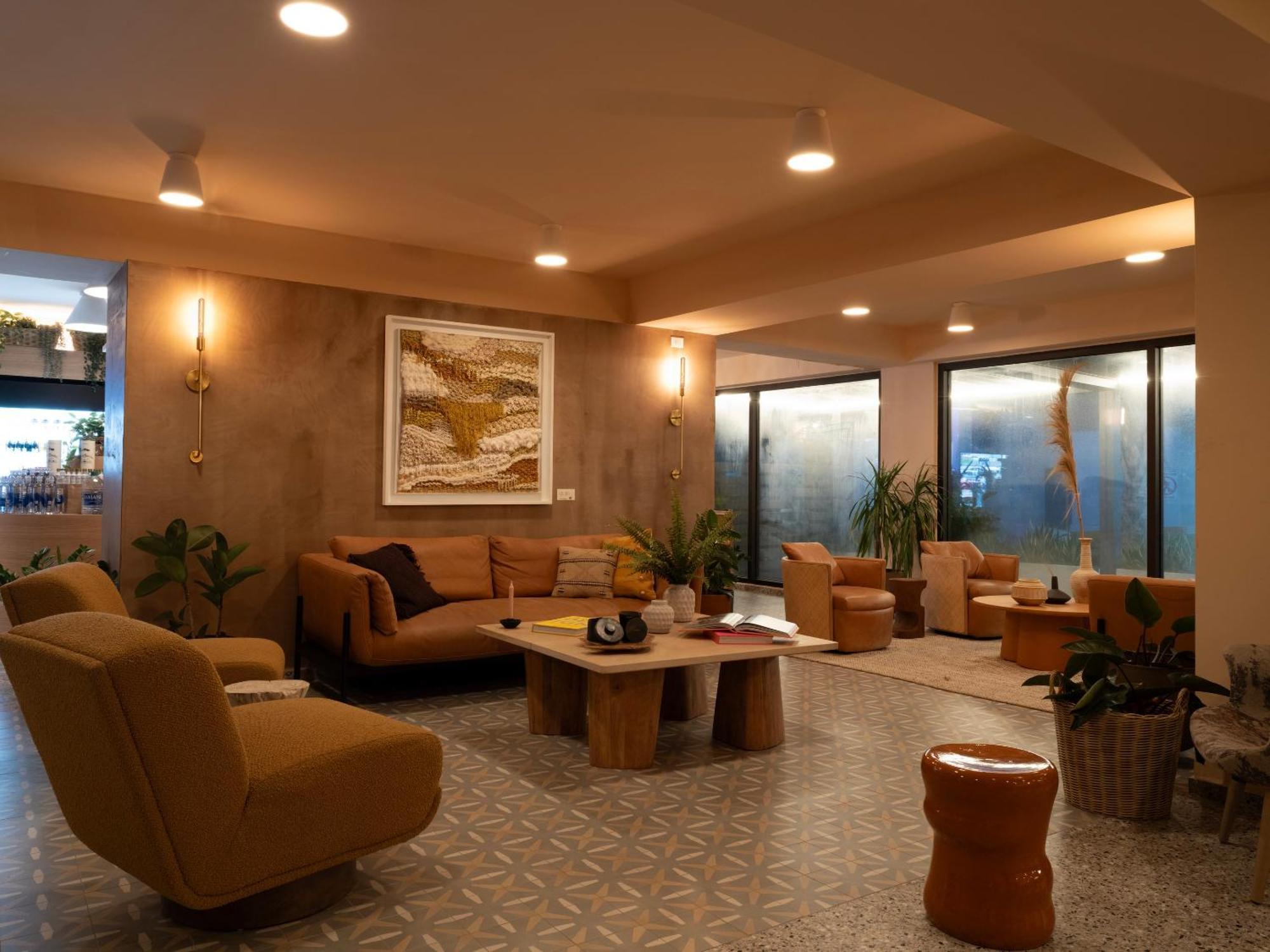 Hibird- Apartment And Suites Hotel 산후안 외부 사진