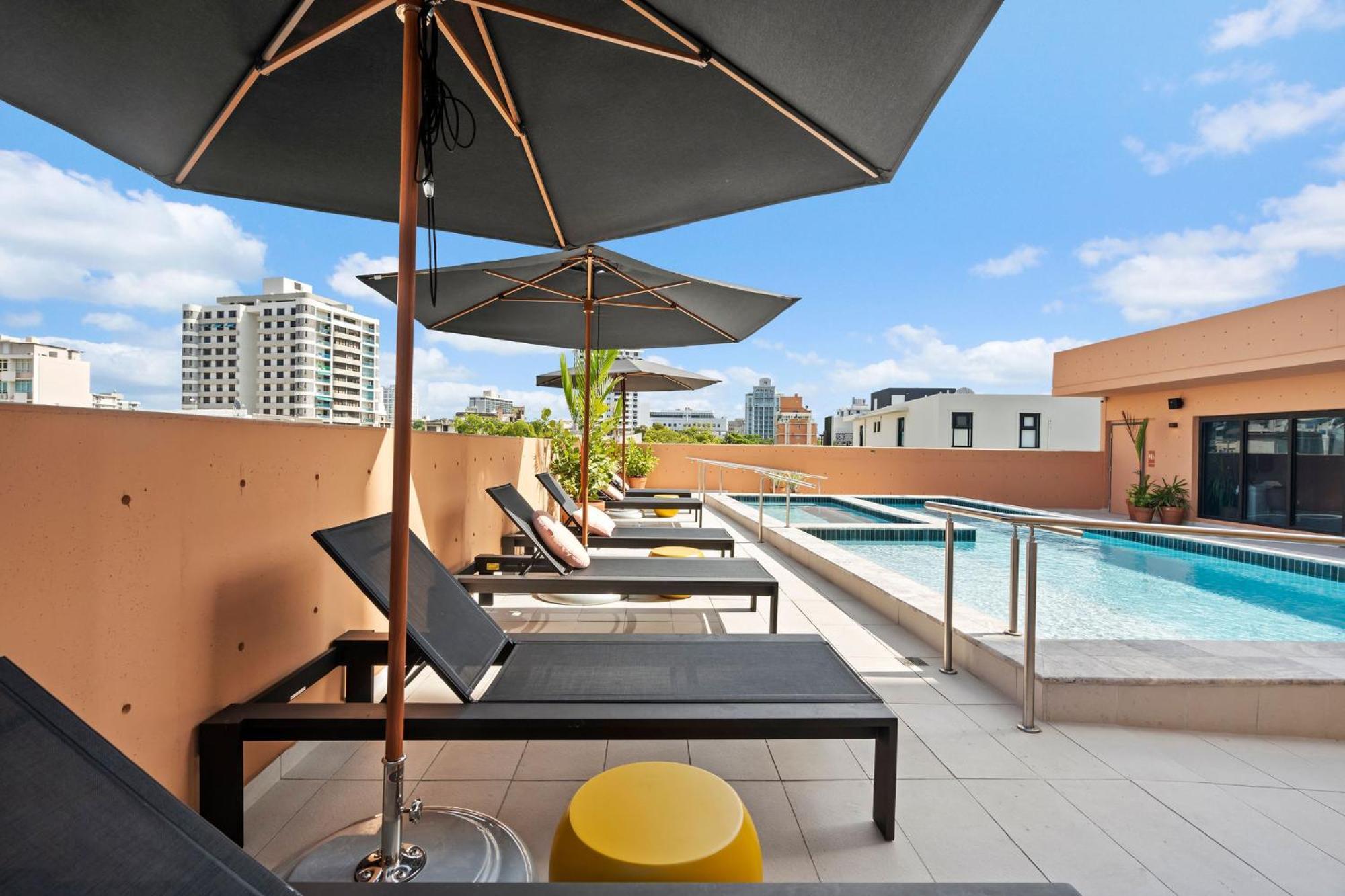 Hibird- Apartment And Suites Hotel 산후안 외부 사진