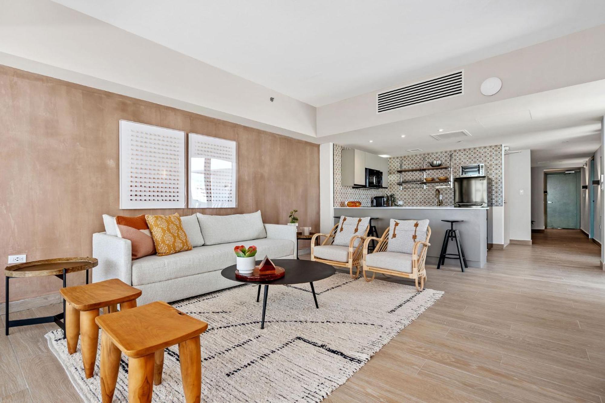 Hibird- Apartment And Suites Hotel 산후안 외부 사진