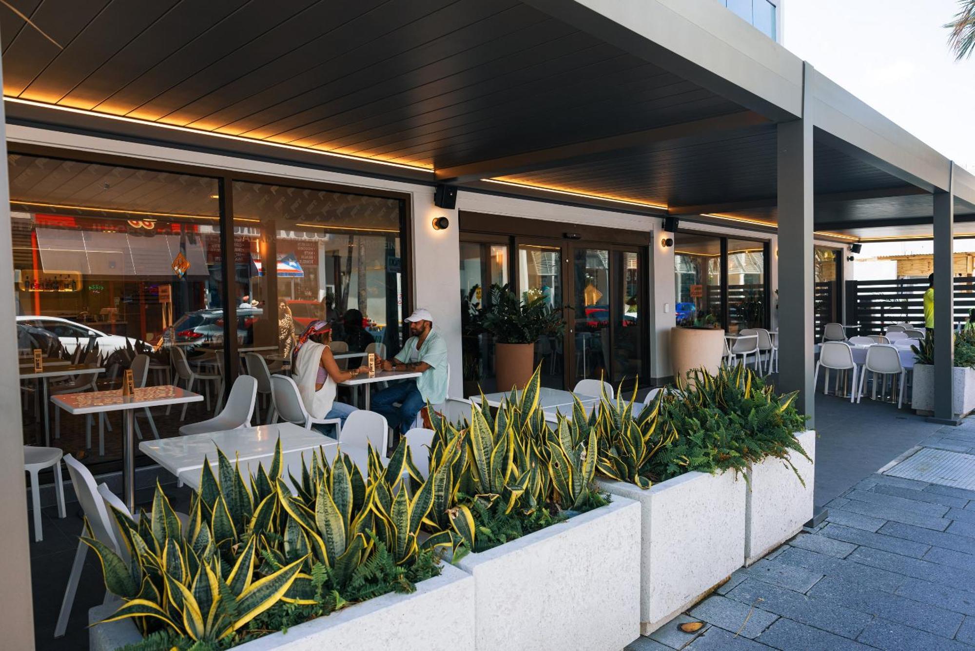 Hibird- Apartment And Suites Hotel 산후안 외부 사진